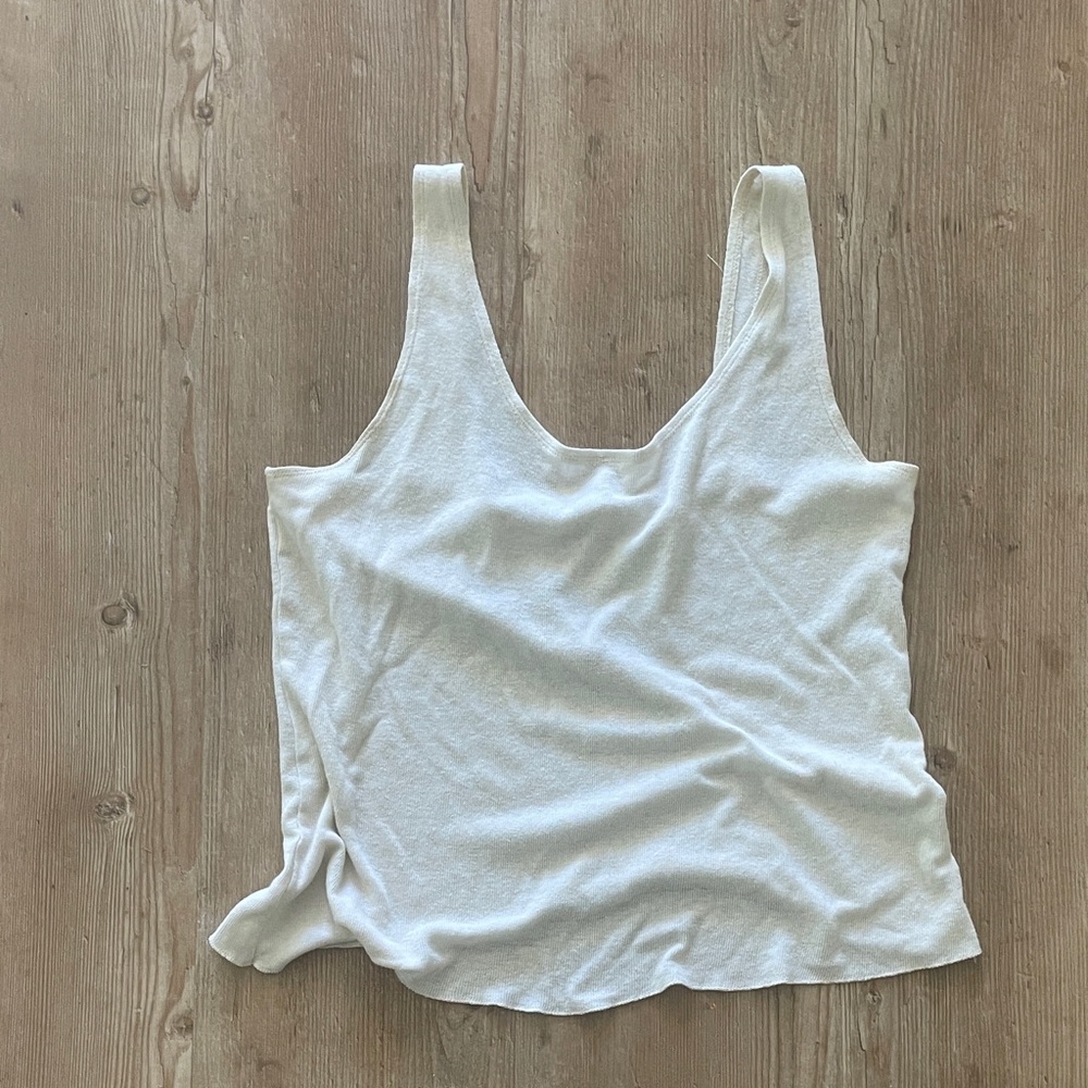 Mollusk hemp tank size large